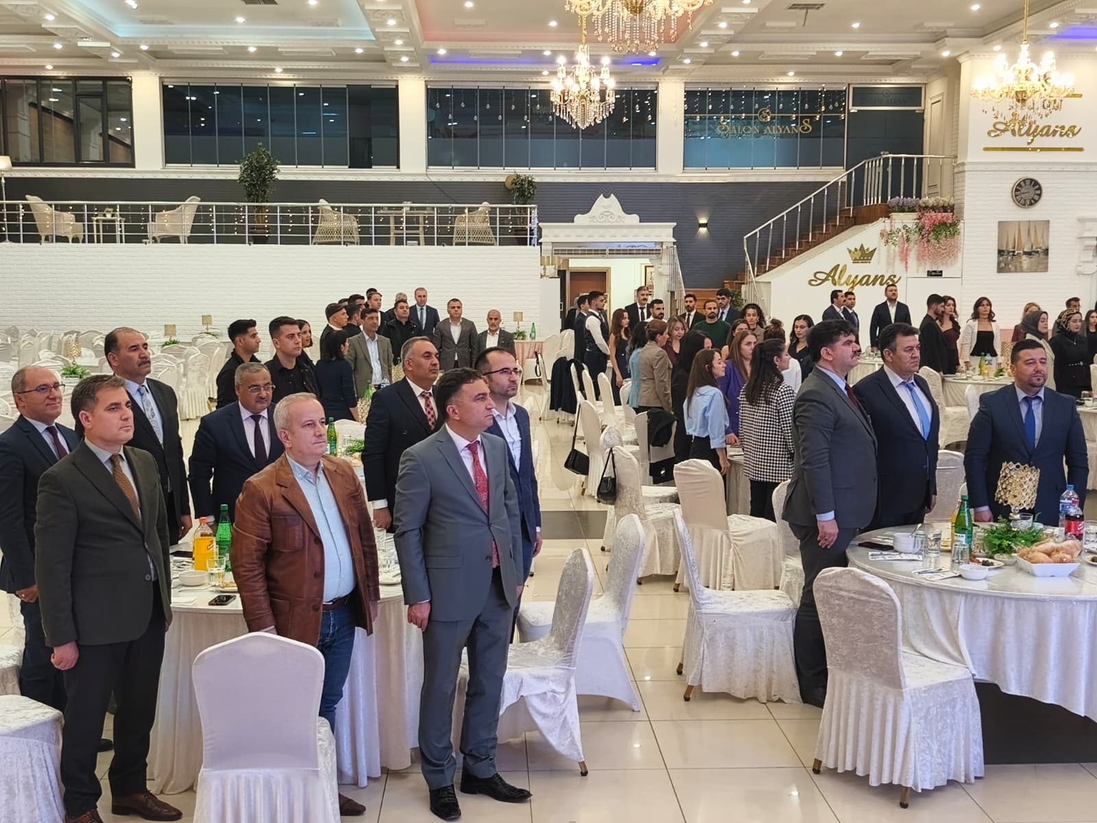 Vali Turan ve Ei Adli Yl Açlna Katld-7