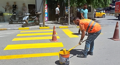 İlimiz’de Yaya geçidi çizgileri yenileniyor