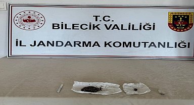 Jandarma tarafından durdurulan araçtan uyuşturucu madde çıktı