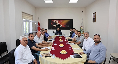 Vali Turan Özel İdare Çalışanları ile Toplantı Yaptı