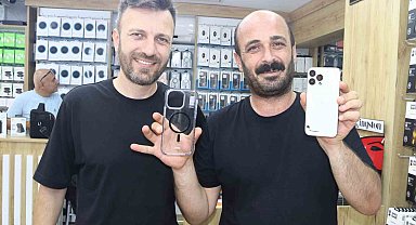 Arkadaşıyla iddiaya girdi, 50 bin TL değerindeki telefonunu kırdı