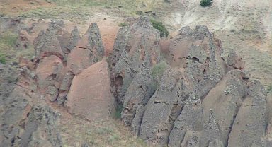 Kars'ın 'peri bacaları' görenleri hayran bırakıyor