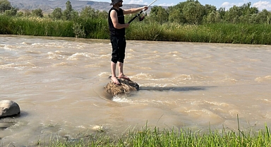 Aras Nehri'nde Balık Avı