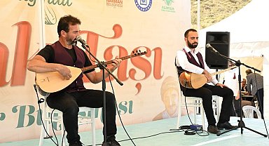 Aşıklar Ablak Taşı'nda buluştu, Sümmani Baba anıldı