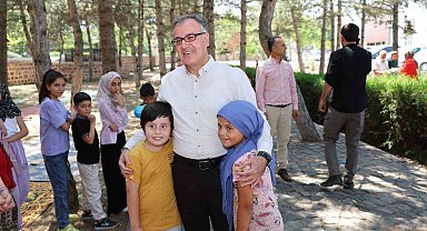 Başkan Özdoğan: "Yaz kurslarında iyi ve ahlaklı bireyler yetişiyor"