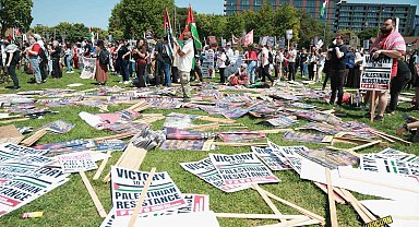 Demokrat Parti Kongresi, İsrail protestoları eşliğinde Chicago'da başladı