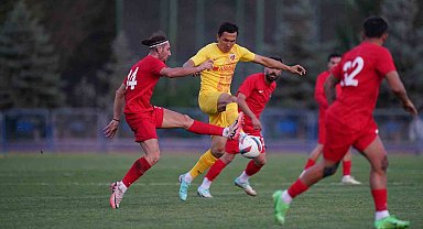 Hazırlık maçı: Kayserispor 3-Vanspor FK: 1