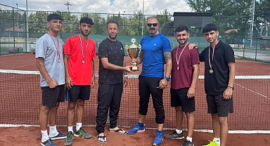 Iğdır Tenis Takımı 2024 Şampiyonu Oldu