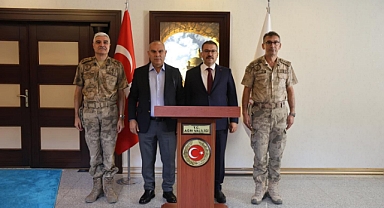 Iğdır Valisi Turan'dan Ağrı Ziyareti