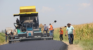 İl Özel İdaresi, Köy Yollarında Asfalt Çalışmalarına Devam Ediyor