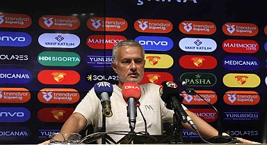 Jose Mourinho: "Türk futboluna adapte olmam gerekiyor"