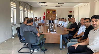 Kaymakam Nurettin Yavuz, Okul Müdürleriyle Eğitim-Öğretim Yılı Toplantısı Yaptı