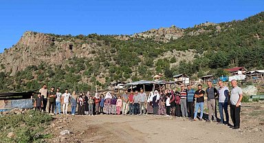 Oltu'da çiftçiler tapu sorununun çözülmesini istiyor