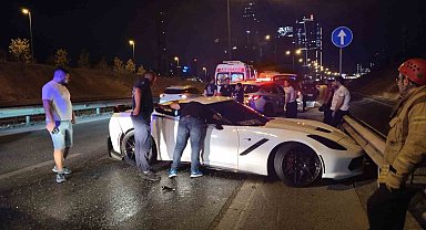 Ümraniye'de 15 milyon liralık lüks araç ticari taksiye çarptı: 1 yaralı