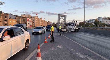 Vatan Caddesi 30 Ağustos provaları nedeniyle trafiğe kapandı