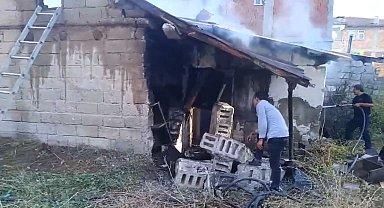 Ağrı'da bir ev küle döndü