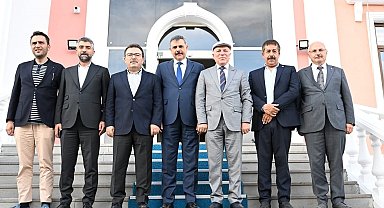 AK Parti heyetinden Vali Çiftçi'ye ziyaret
