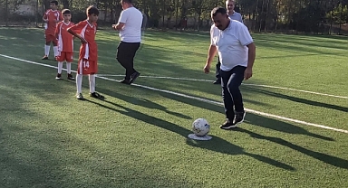 Başkan Tanık Futbolcularla Sahada