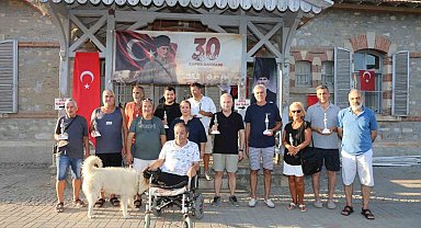 Briç tutkunları Selçuk'ta buluştu