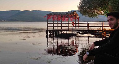 Çıldır Gölü'nde mest eden gün batımı manzarası