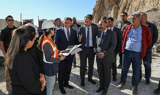Eski Van şehrindeki restorasyon çalışmalarınım devam ediyor