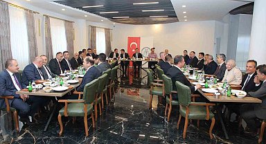 Gençlik ve Spor İl Müdürü Burak Mumcu onuruna veda yemeği düzenlendi