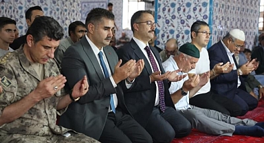 Iğdır'da Şehit Polisler İçin Mevlit Programı Düzenlendi