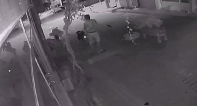 İzmir'de kadını alıkoyan saldırgan polise de ateş açtı, o anlar kamerada