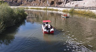 Kura Nehri'nde deniz bisikleti ve tekne heyecanı yeniden başladı