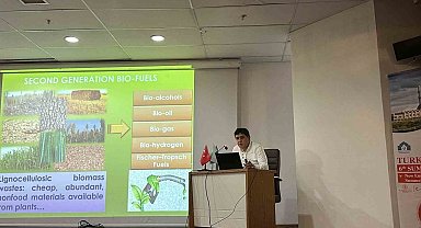 Rektör Alma, Kazakistan'da seminer verdi