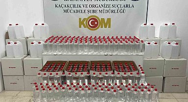 Samsun'da kaçak içki yapımında kullanılan 1 ton etil alkol ele geçirildi