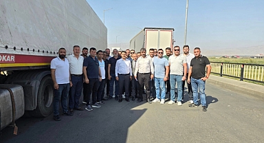 TIR Şoförleri Gümrük Çıkışını Kapattı