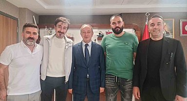 Tortumspor'dan Çakmur'a nezaket ziyareti