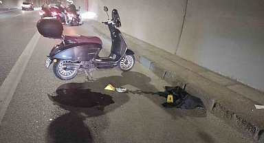 Üsküdar'da sürücüsünün kontrolünden çıkan motosiklet devrildi: 1 ölü, 1 yaralı