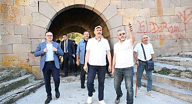 Vali Çiftçi'nin tabya mesaisi