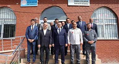 Vali Ercan Turan’dan Okullara Ziyaret