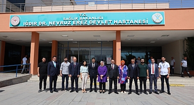 Vali Ercan Turan, Dr. Nevruz Erez Devlet Hastanesini ziyaret etti.