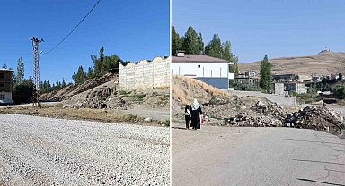 Van'da iki mahalleyi birbirine bağlayan yol yeniden trafiğe açıldı