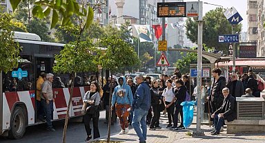 Akıllı duraklar, Büyükşehir'in kendi yazılımıyla devrede