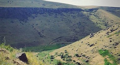 Aşağı Düzmeydan Vadisi hayvan otlatımına açıldı