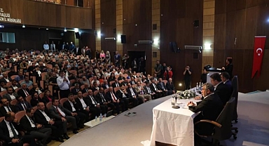 Bakan Yumaklı Iğdır’da Kanaat Önderleri ile Buluştu
