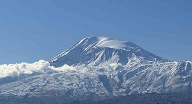 Iğdır’da dağlar beyaza büründü