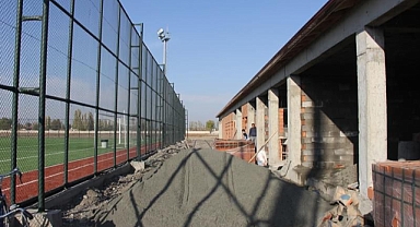 Iğdır’da Gençler İçin Modern Spor Kompleksi İnşaatı Devam Ediyor