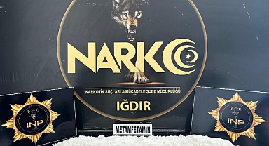 IĞDIR’DA UYUŞTURUCU OPERASYONU: 1 KG METAMFETAMİN ELE GEÇİRİLDİ