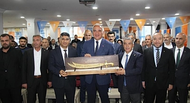 Kültür ve Turizm Bakanı Ersoy’dan AK Parti Iğdır İl Başkanlığına Ziyaret