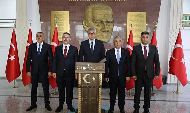 Sağlık Bakanı Memişoğlu Iğdır Valiliğini Ziyaret Etti
