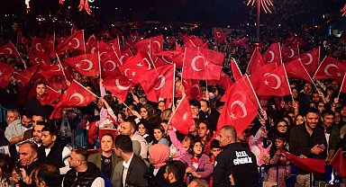 Sancaktepe'de Cumhuriyet'in 101'inci yılı coşkuyla kutlandı