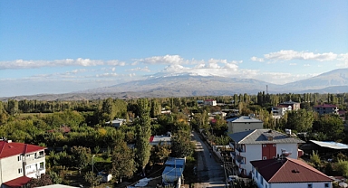 SIRTINI AĞRI DAĞINA YASLAYAN ŞEHİR: IĞDIR
