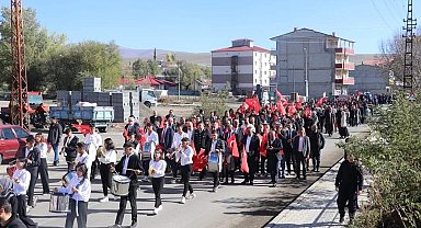 Tutak'ta Cumhuriyet coşkusu