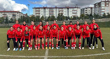 U17 Kız Millî Takımı Erzurum'da toplandı